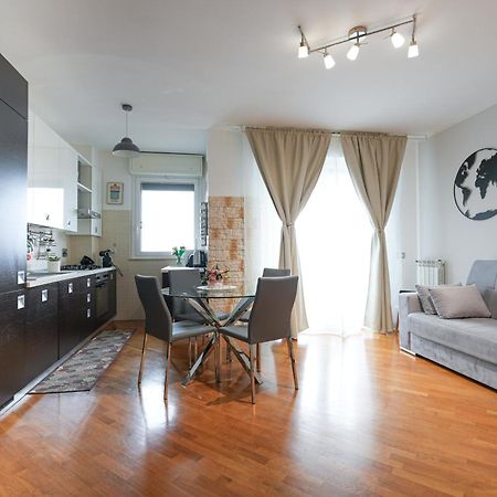 Nuvola Apartment Fiumicino Easy Self Check-In Zewnętrze zdjęcie